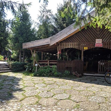 Camping Robinson Country Club Oradea Exterior photo